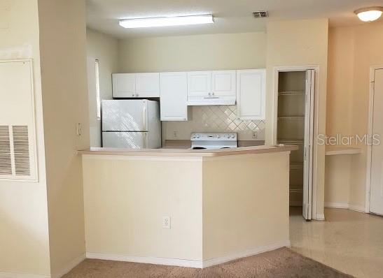 18001 Richmond Place Dr #525