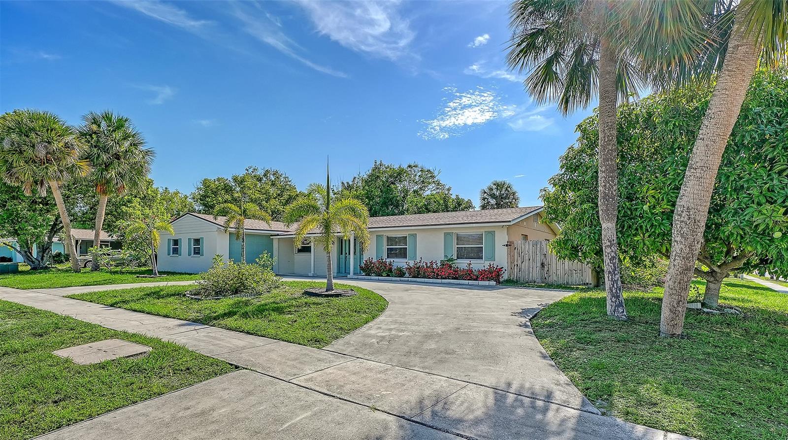 6515 Colonial Dr