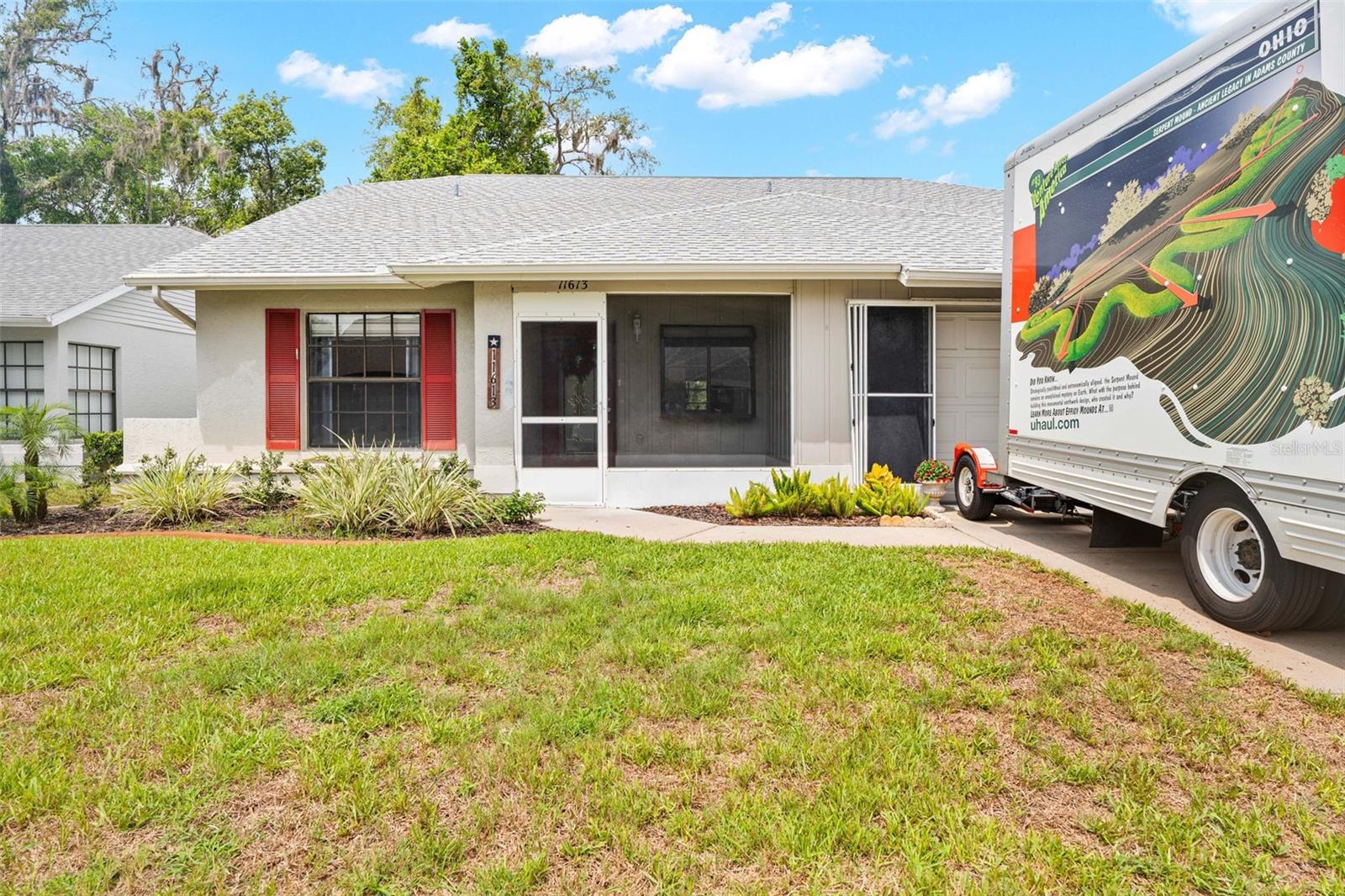 11613 Pear Tree Dr