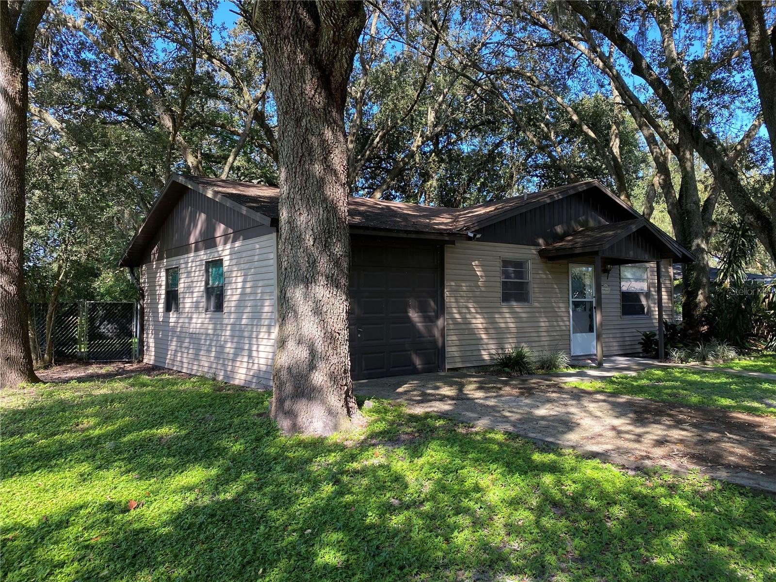 39648 Meadowood Loop