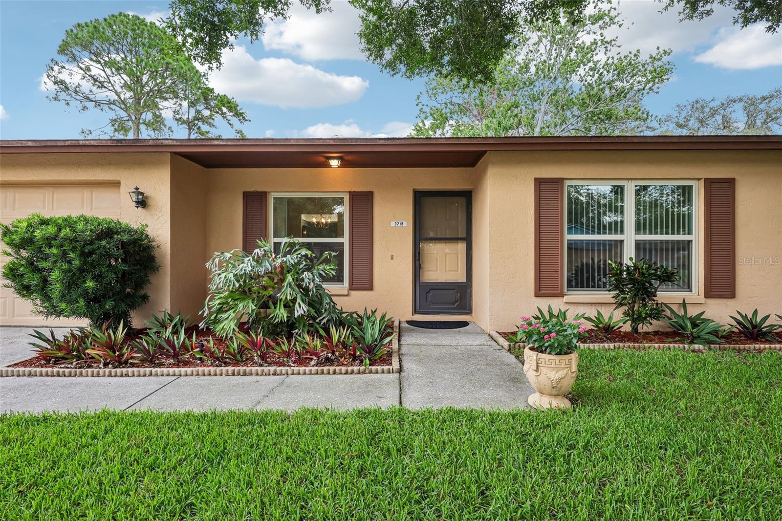 3718 Sand Pebble Dr