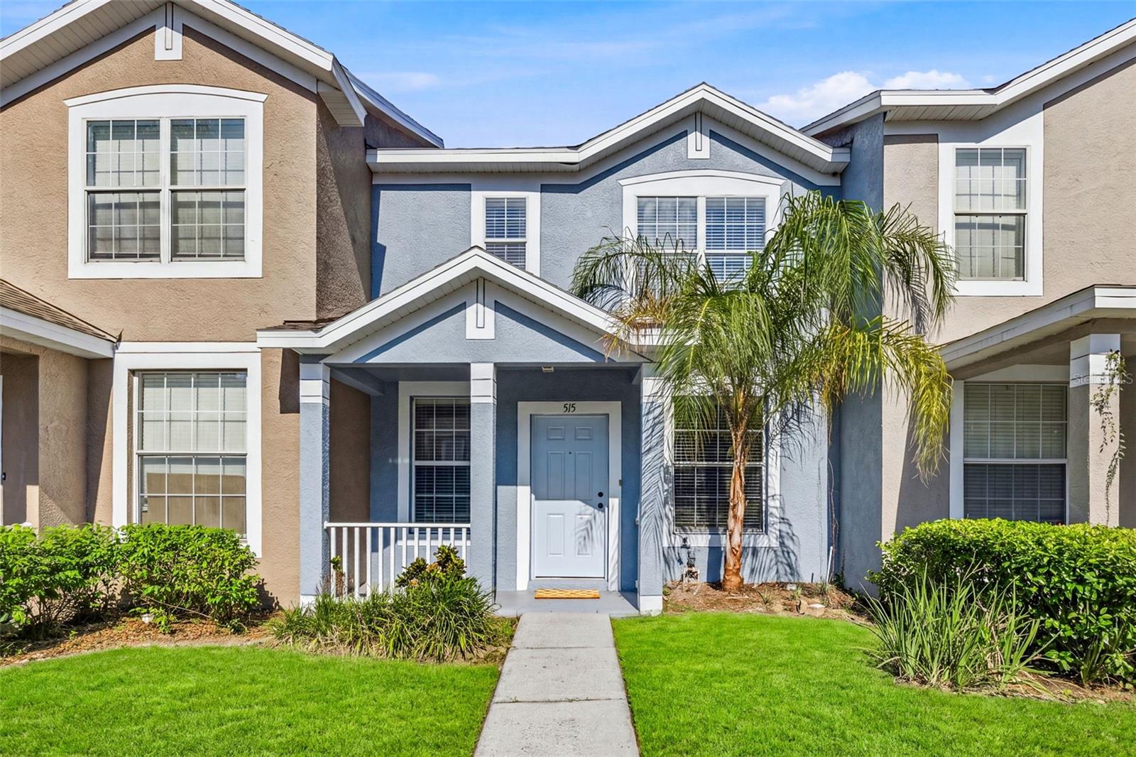 515 Sweet Hollow Pl