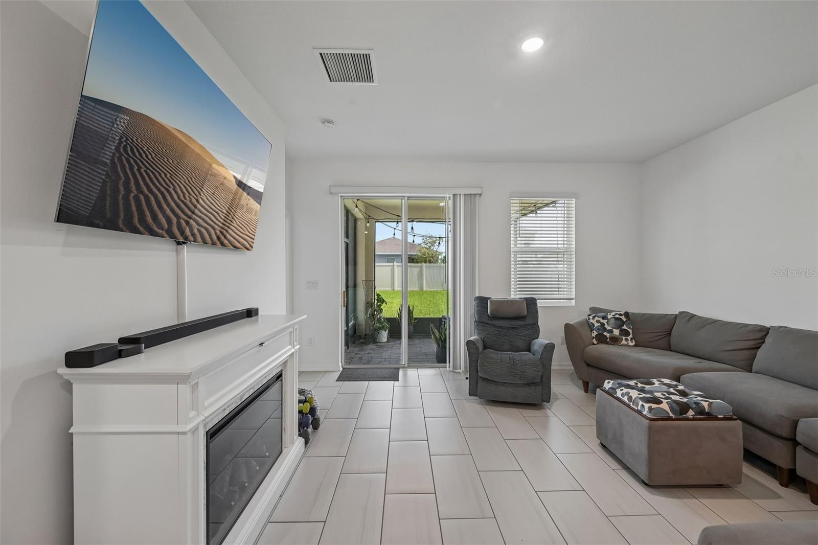 5518 Los Robles CT