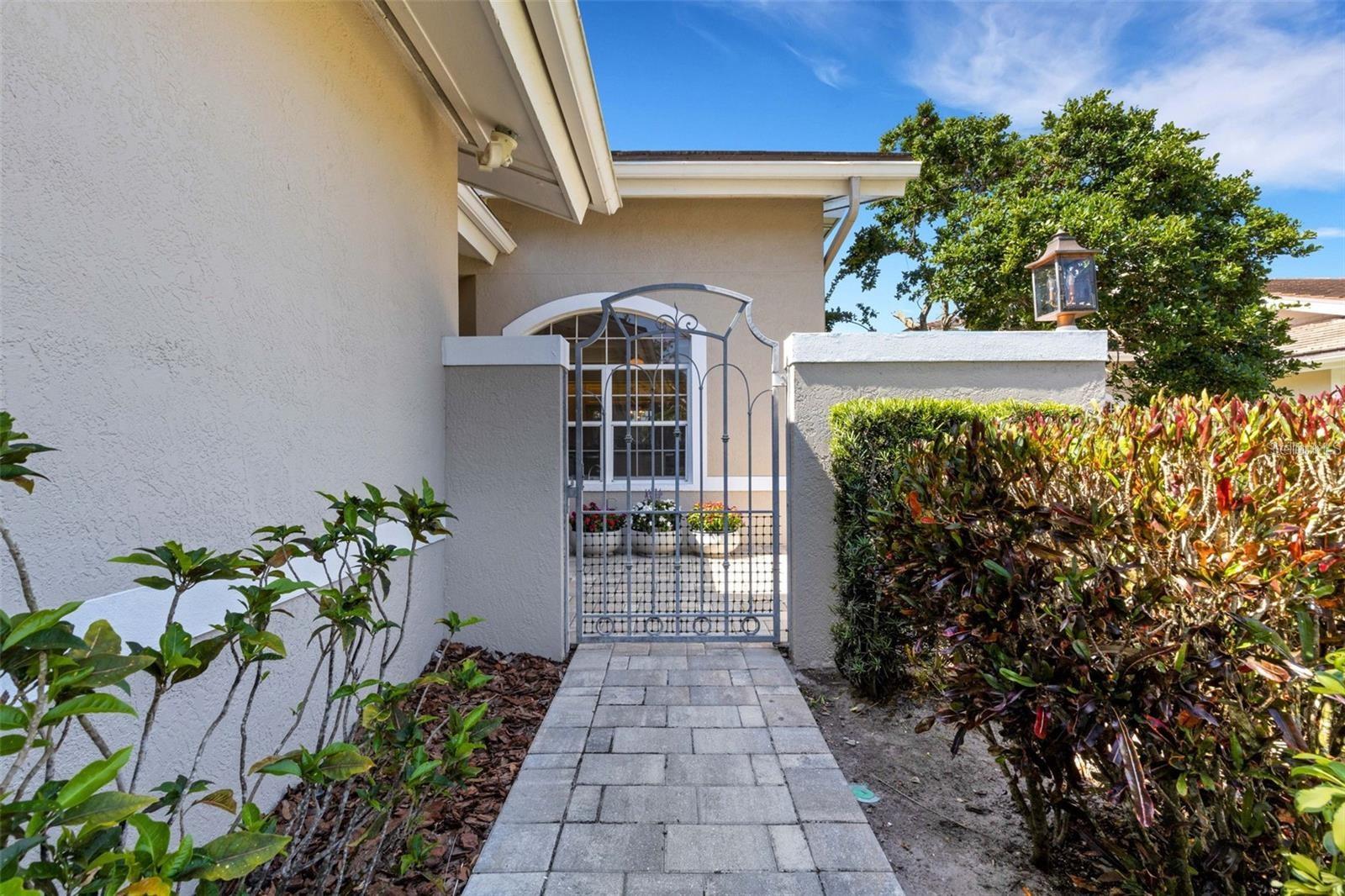 4044 Penshurst Park
