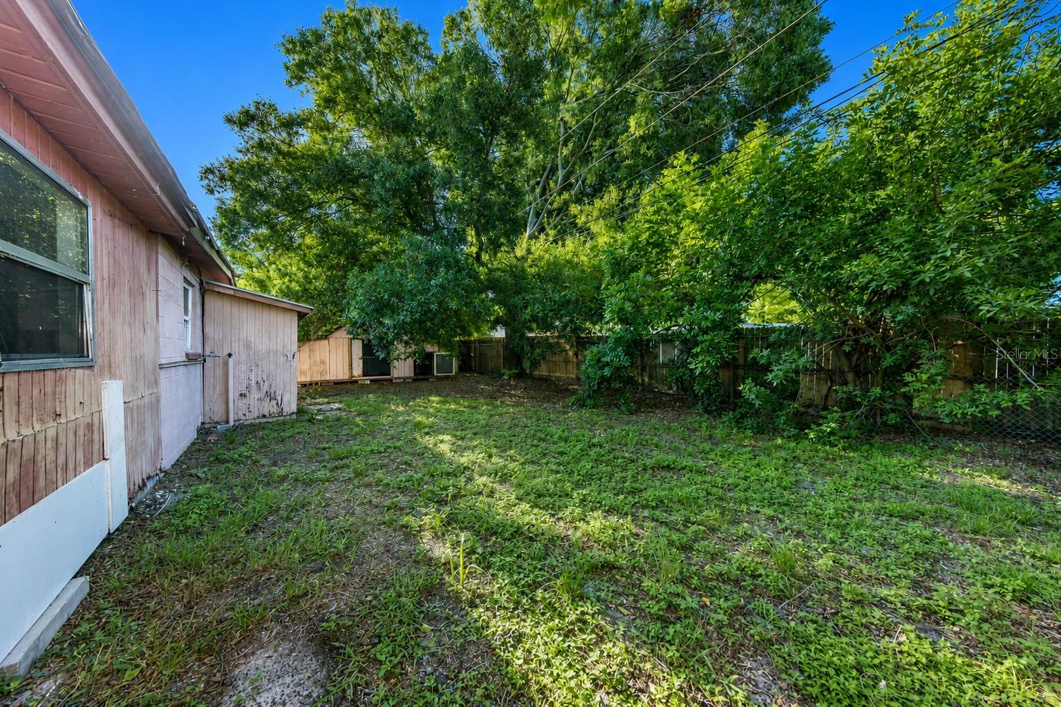 8528 N 92nd Ter