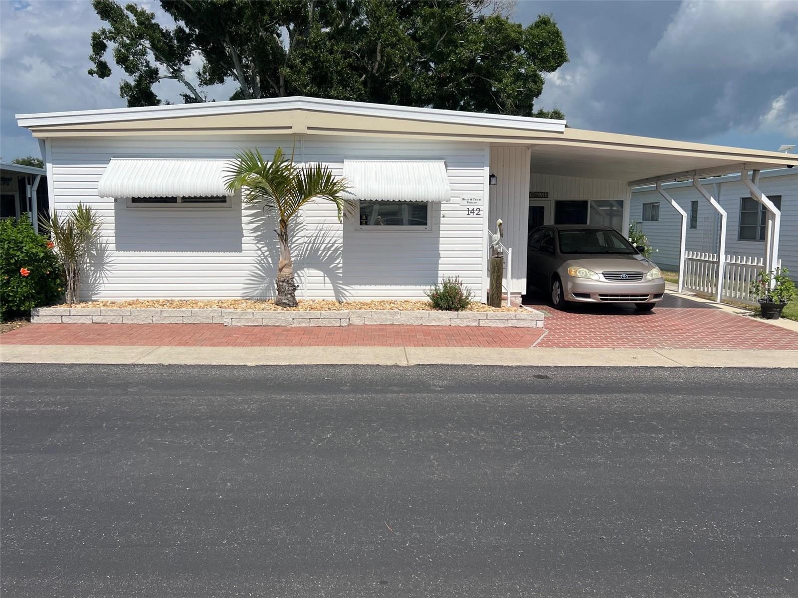 142 Fern Palm St