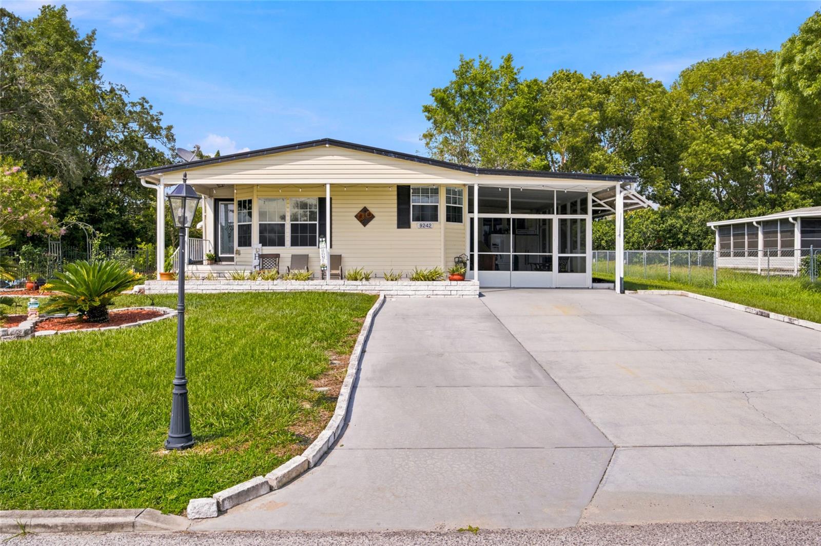 9242 Denmarsh Dr