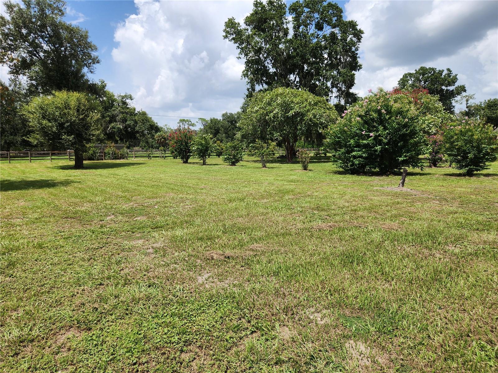 3903 Powerline Rd