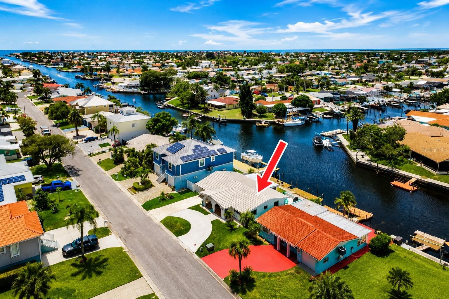 4825 Shell Stream Blvd