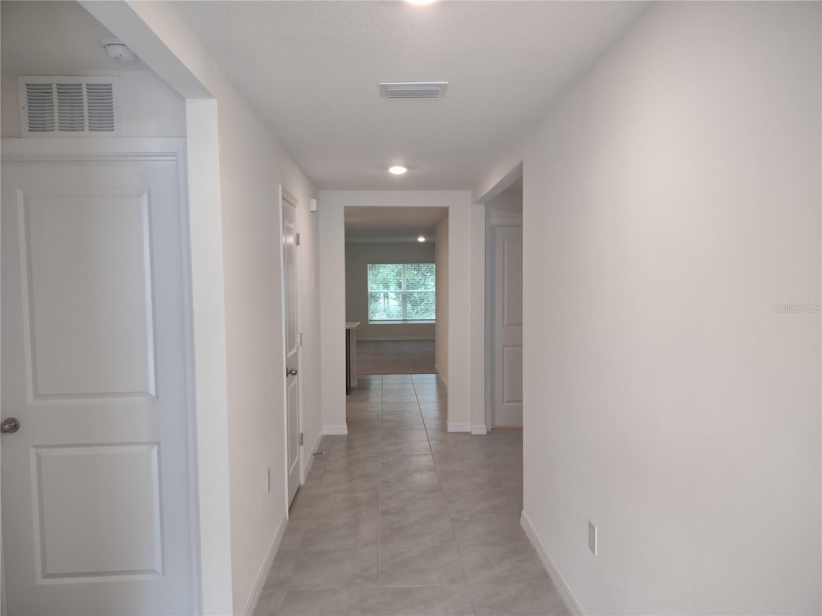 5215 Byronic CT