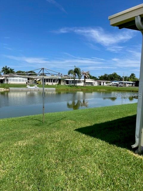 3201 Brewster Dr