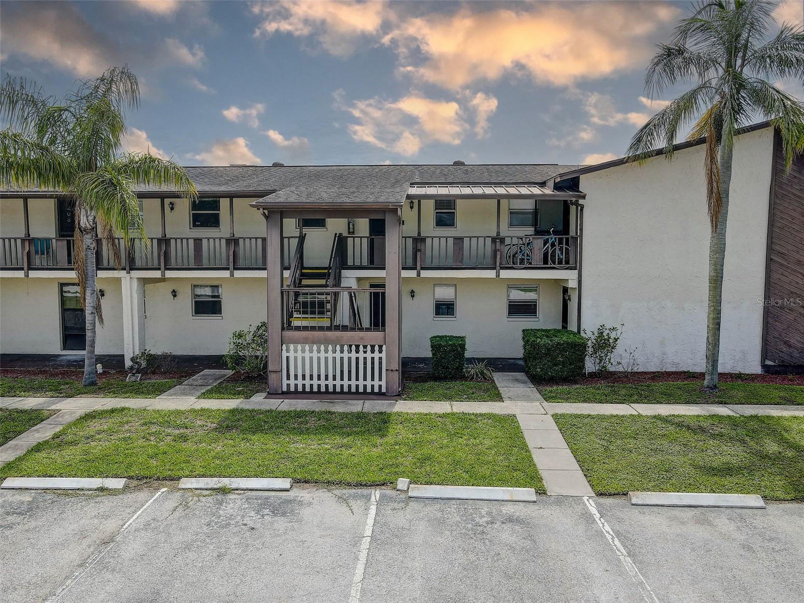 8440 Old Post Rd #104