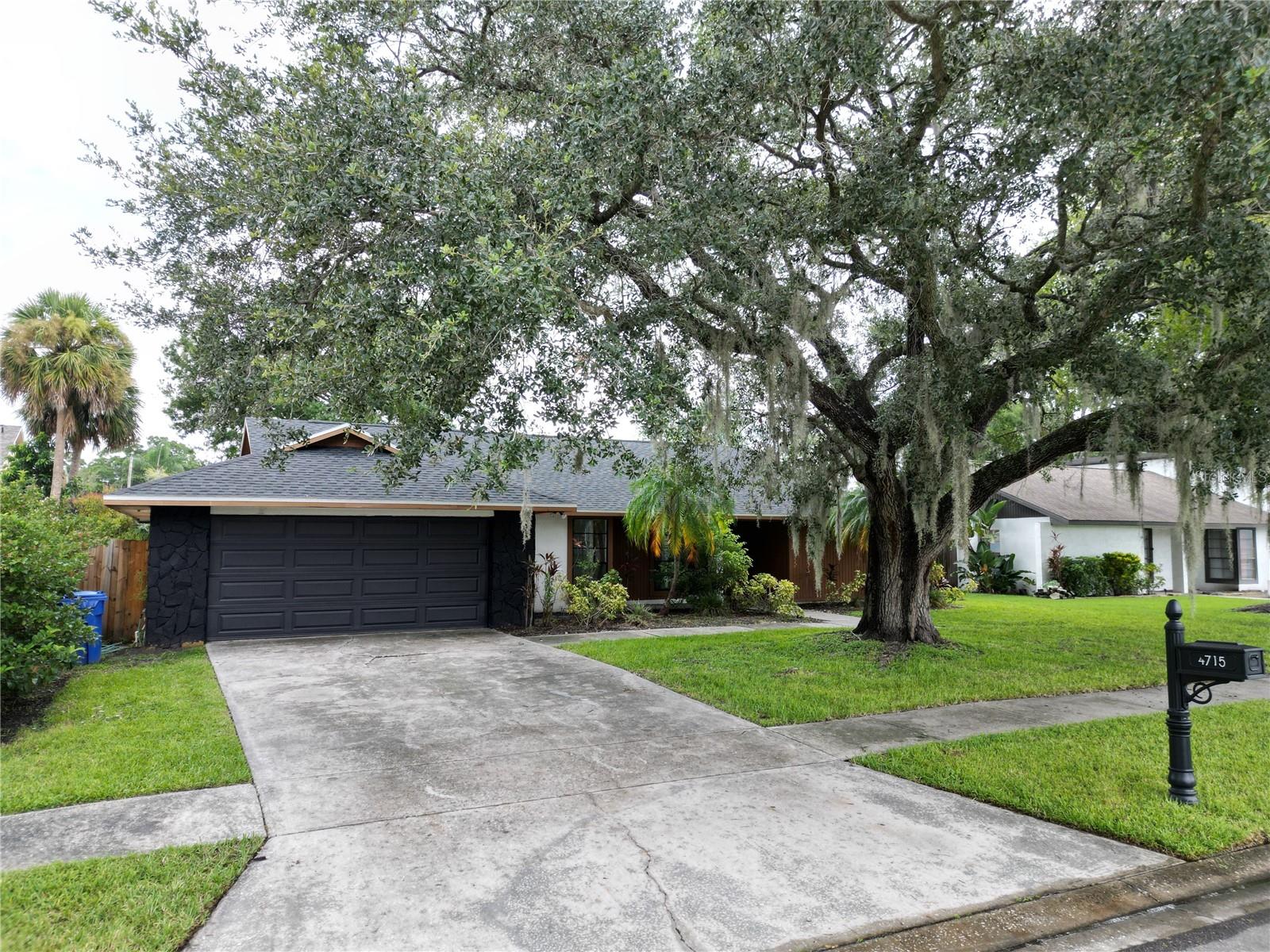 4715 Kemble CT