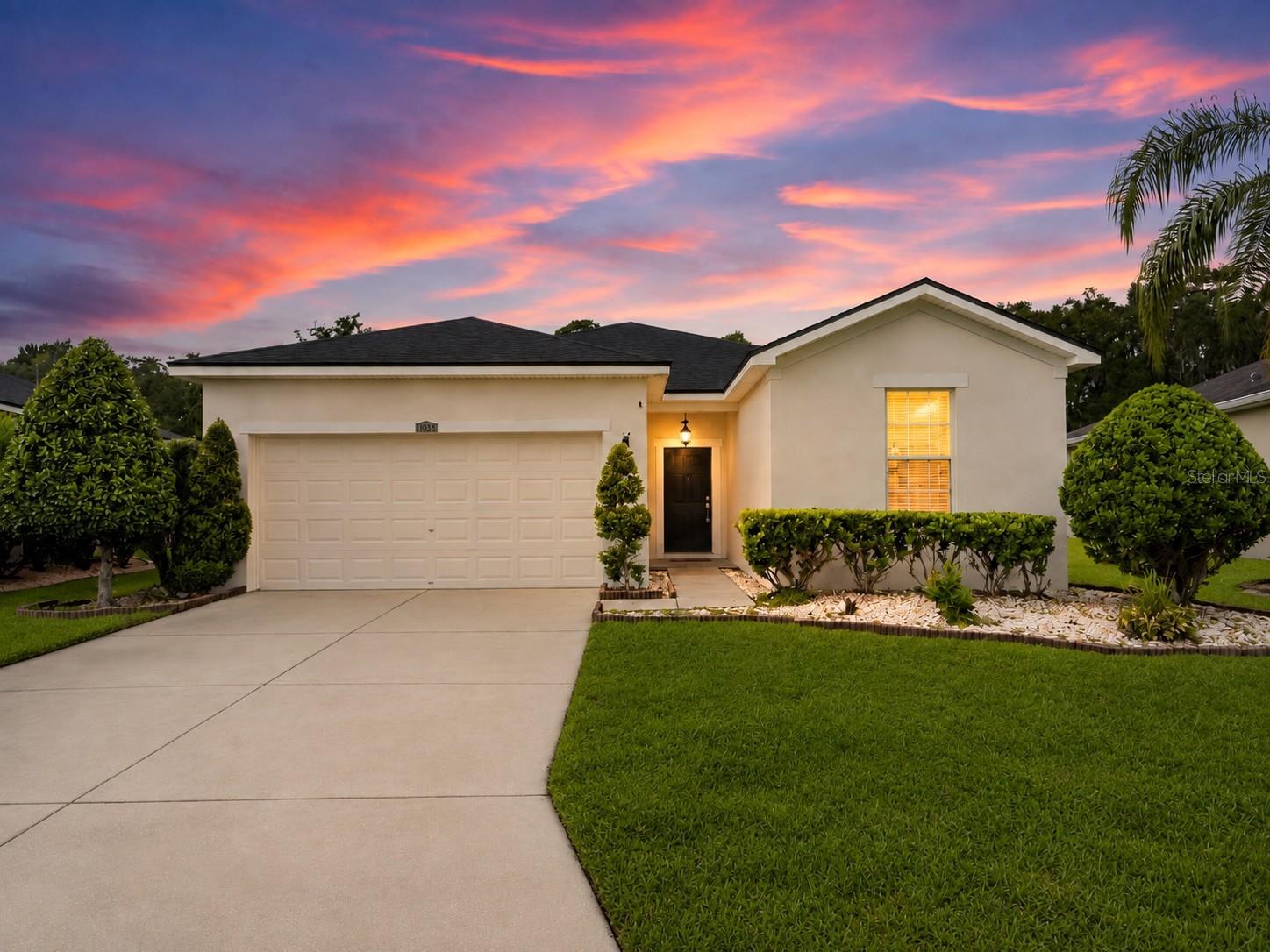 2637 Walden Woods Dr