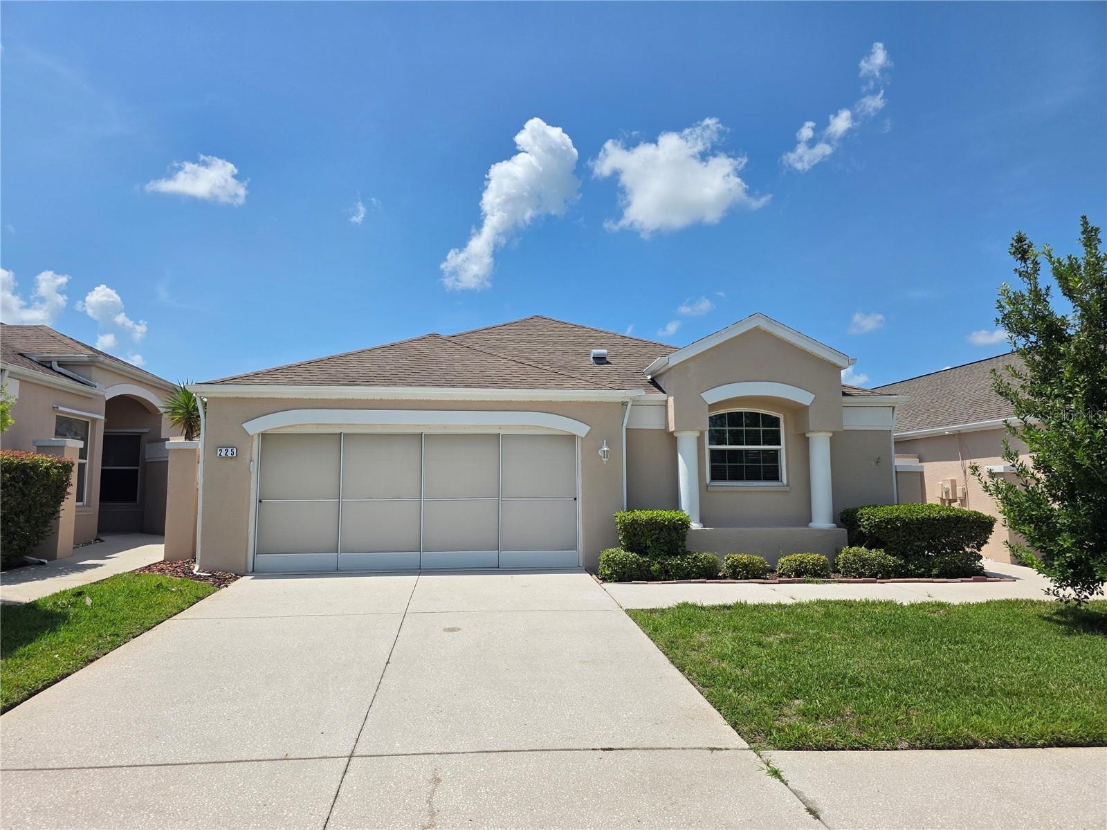 225 Royal Palm Way