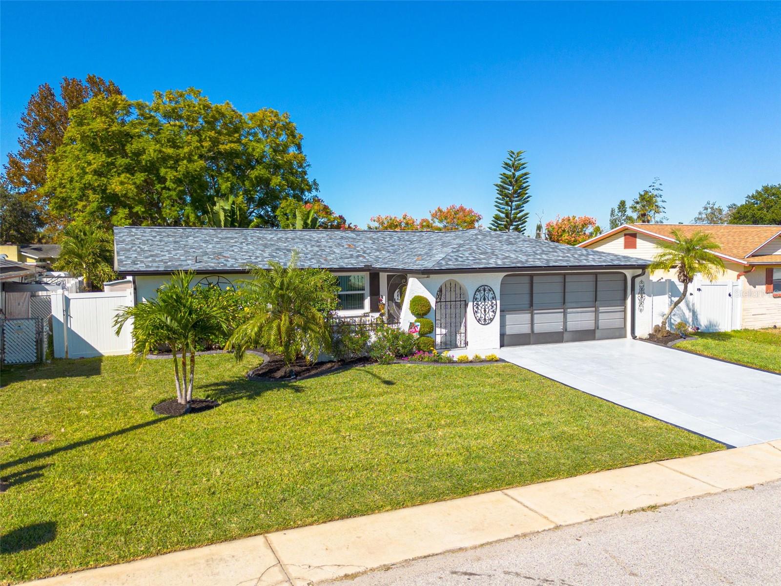 7239 Vienna Ln