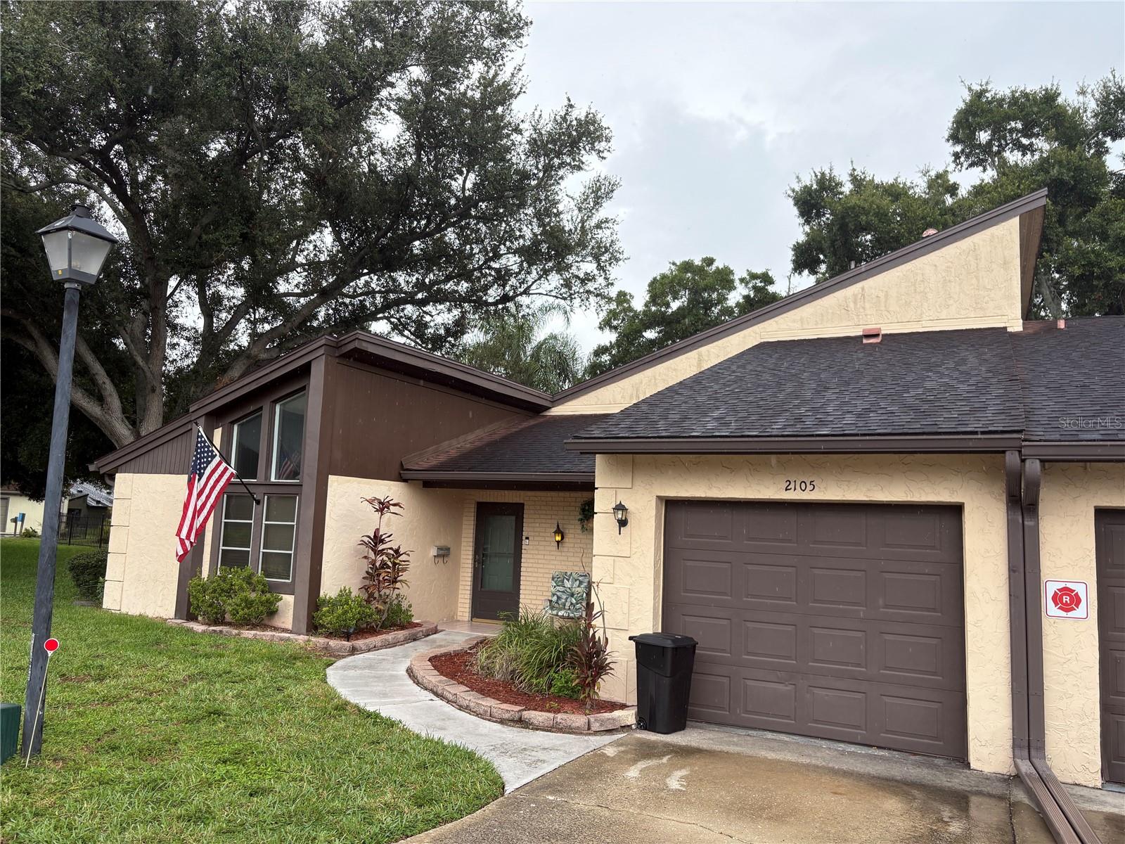 2101 Sunset Point Rd #2105