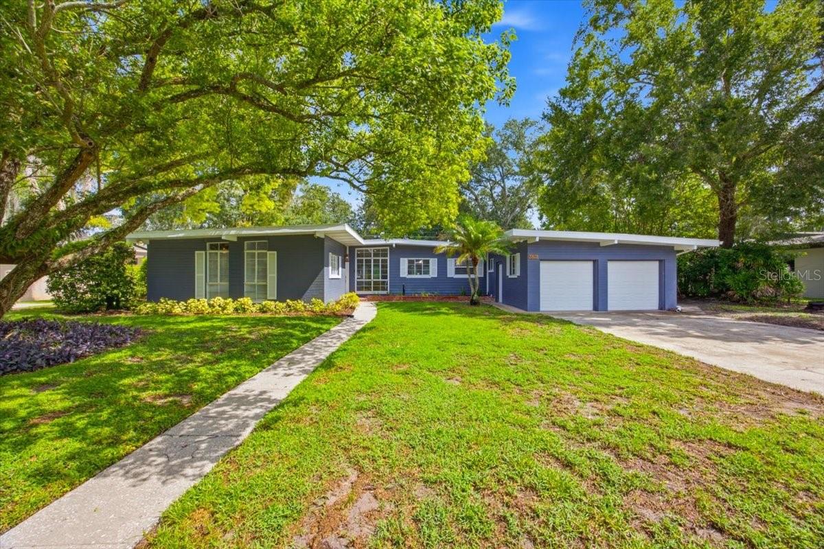 1626 Sims Pl