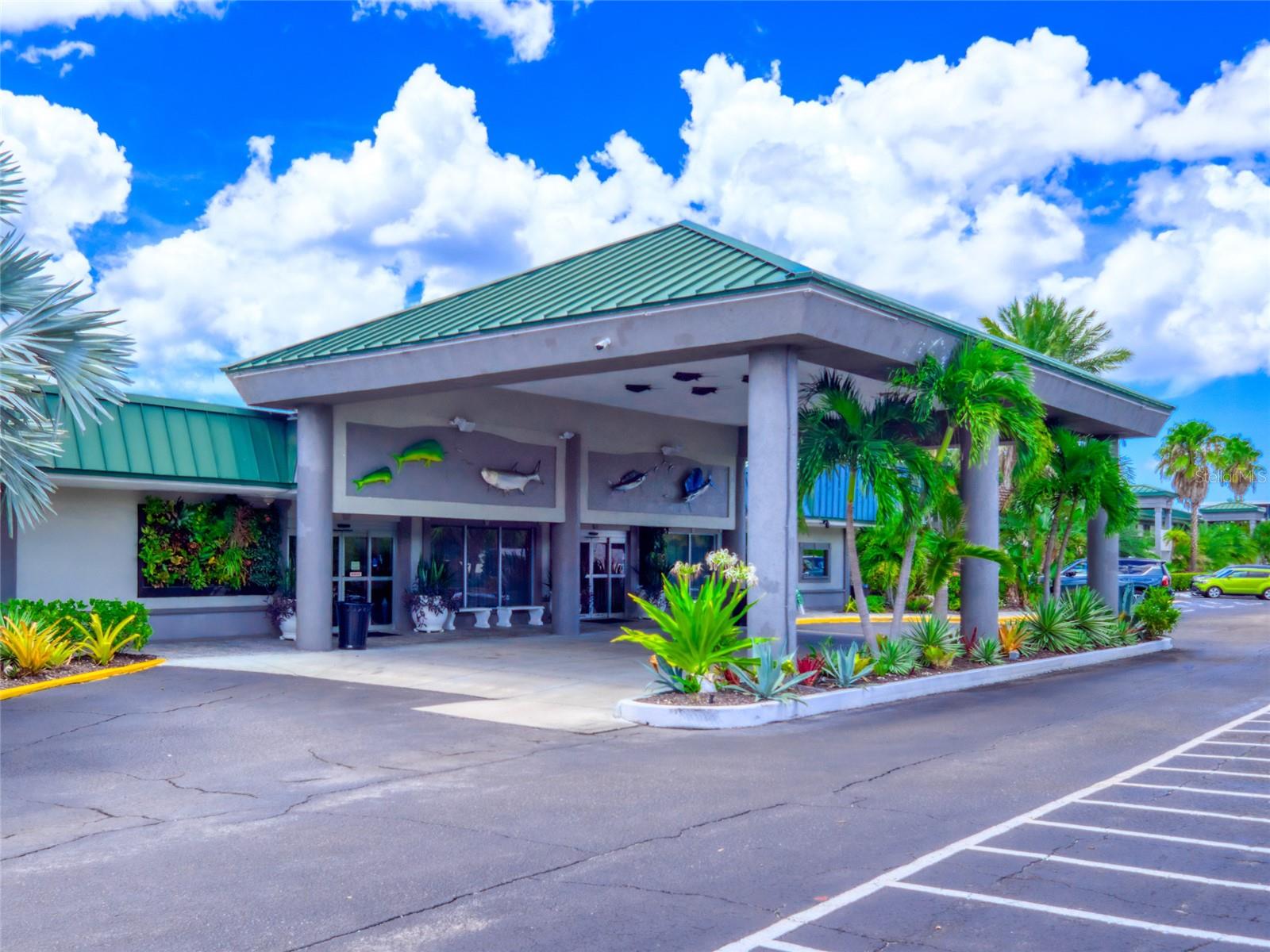 7150 N Tamiami Trl #N409