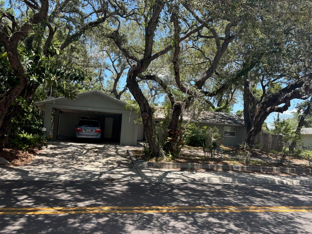 439 E Martin Luther King Jr Dr