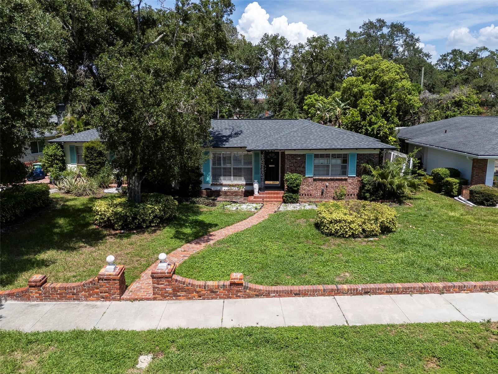451 W Davis Blvd