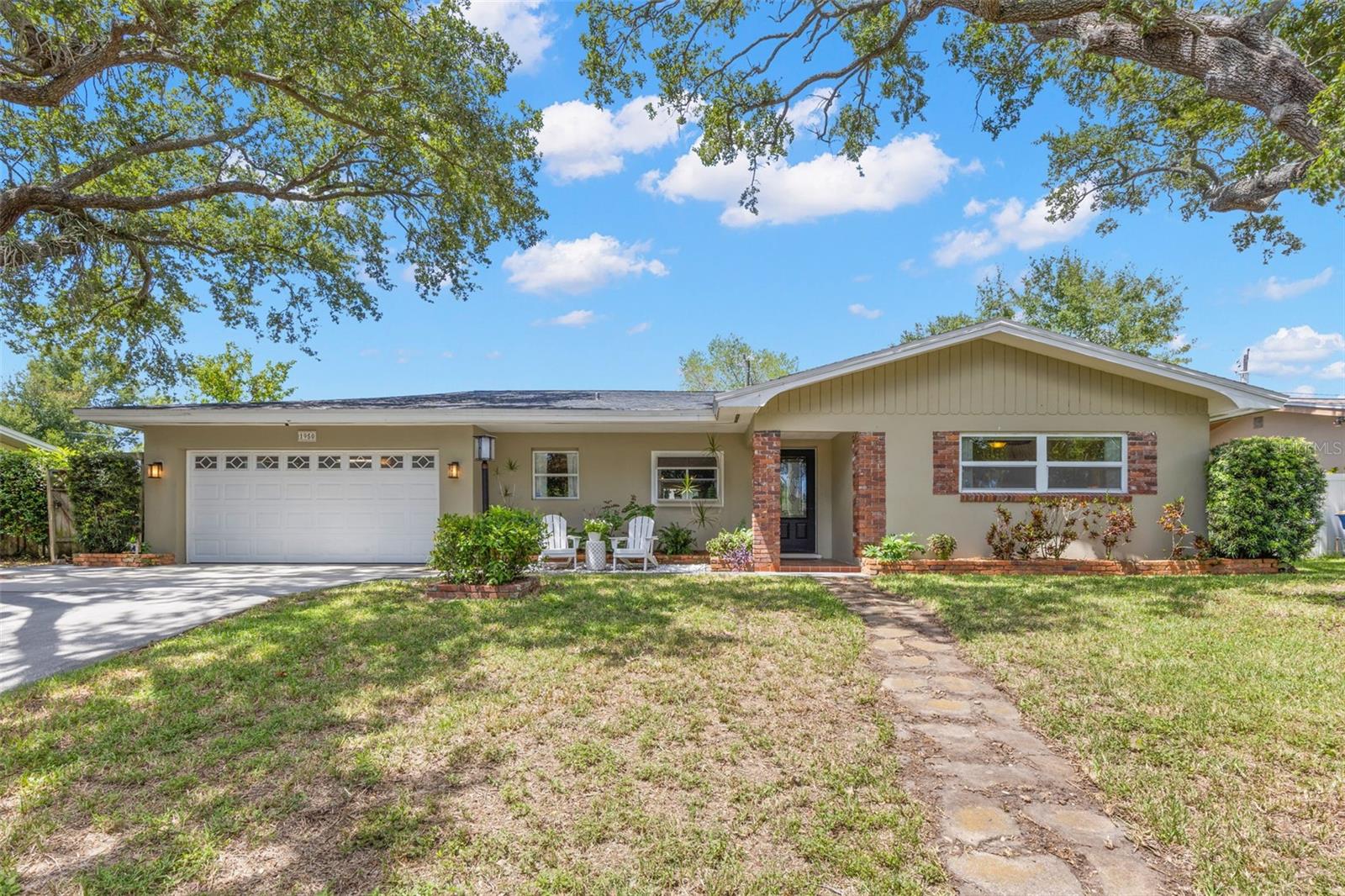1950 Rebecca Dr