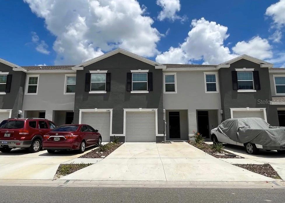 32867 Pez Landing Ln