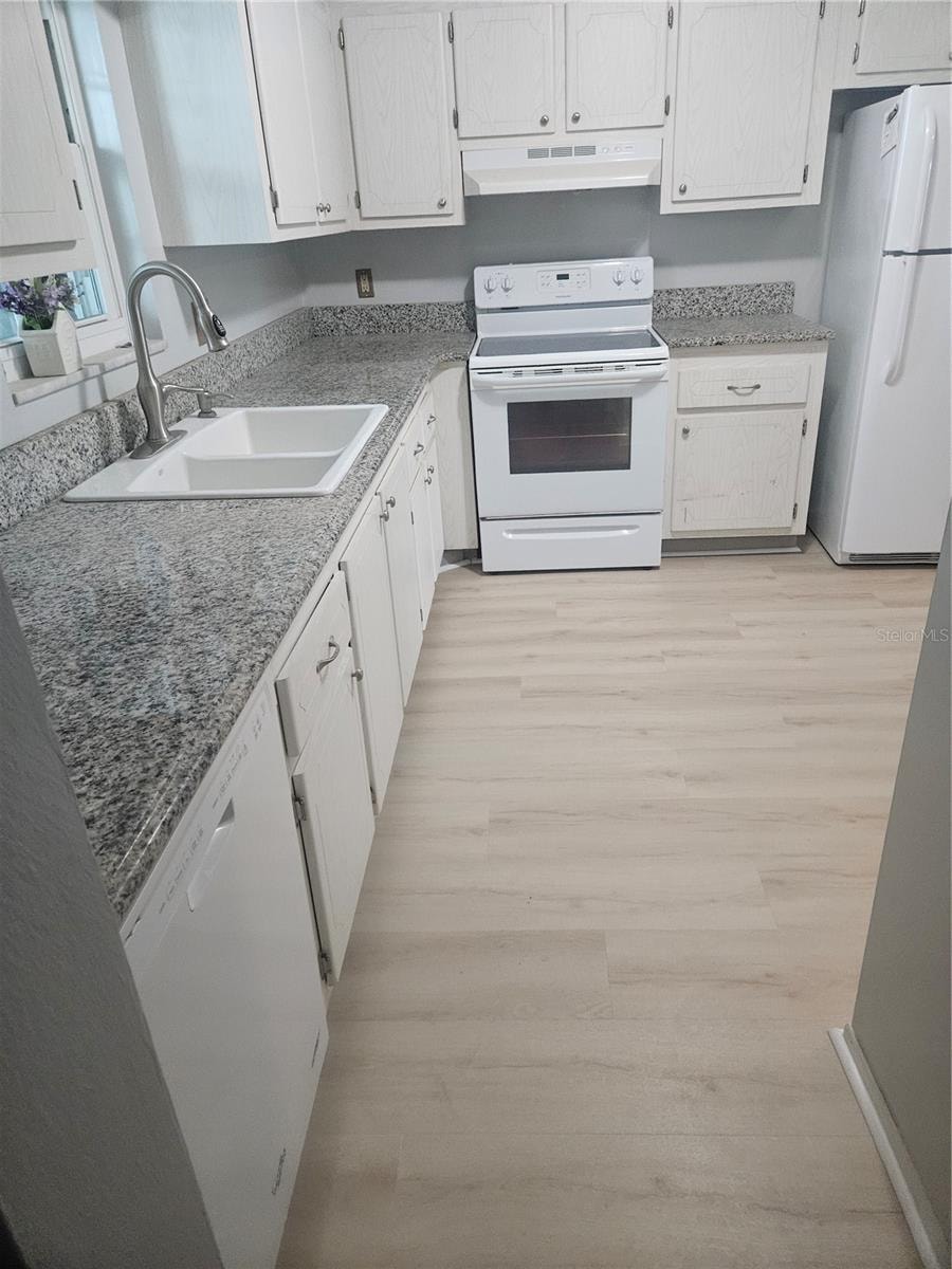 1706 Belleair Forest Dr #310