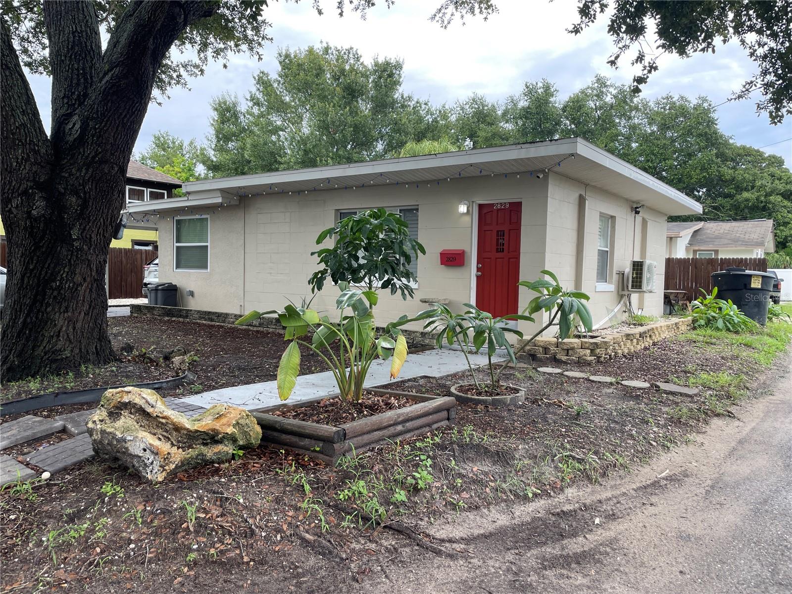 2829 21st St N