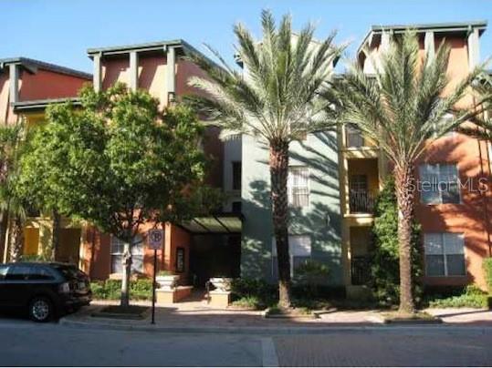 2402 W Azeele St #426