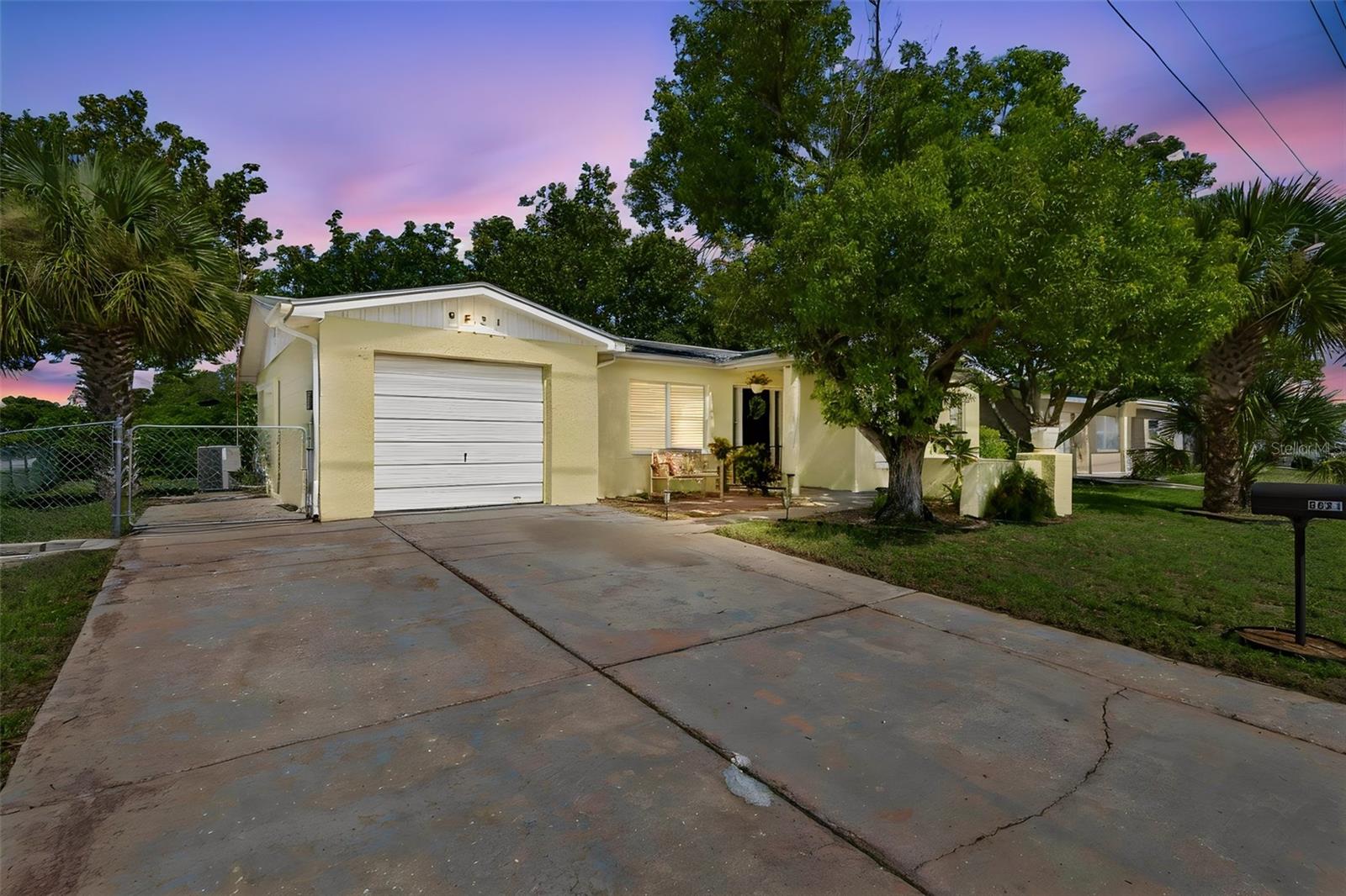 9631 Marlinton Ln