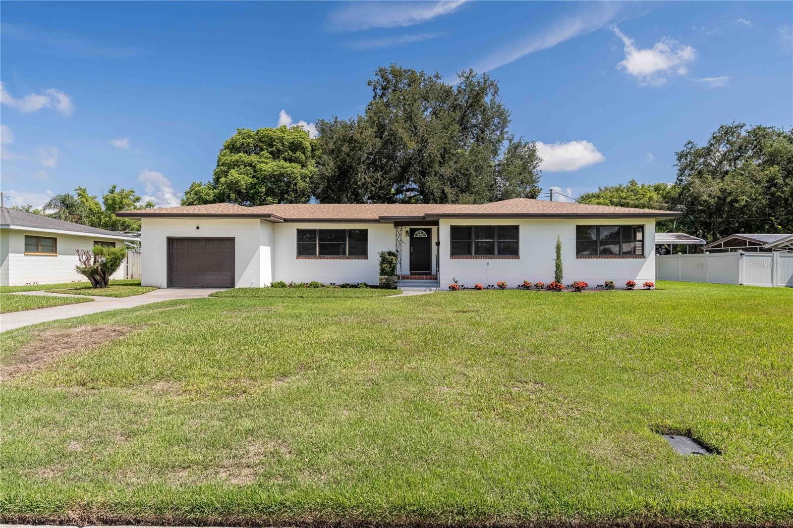 521 Bonnie Dr