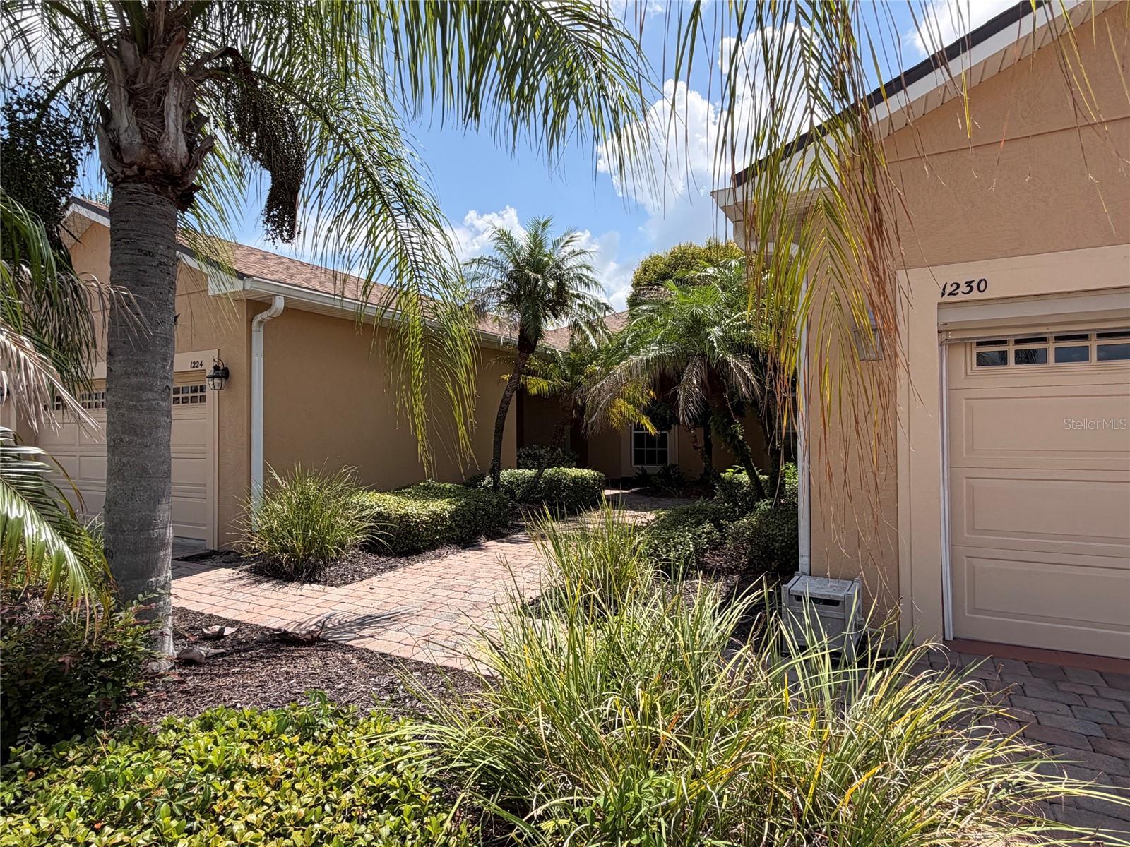 1224 Vienna Square Dr