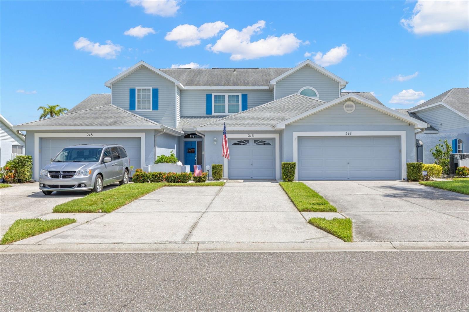 216 Hemingway Dr