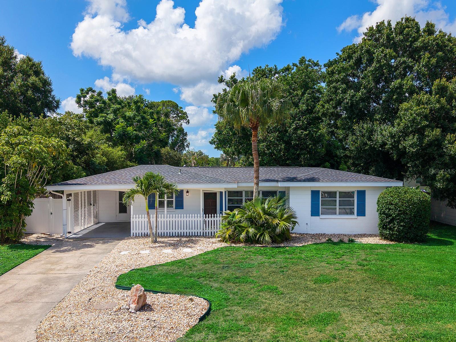 4474 Coco Ridge Cir