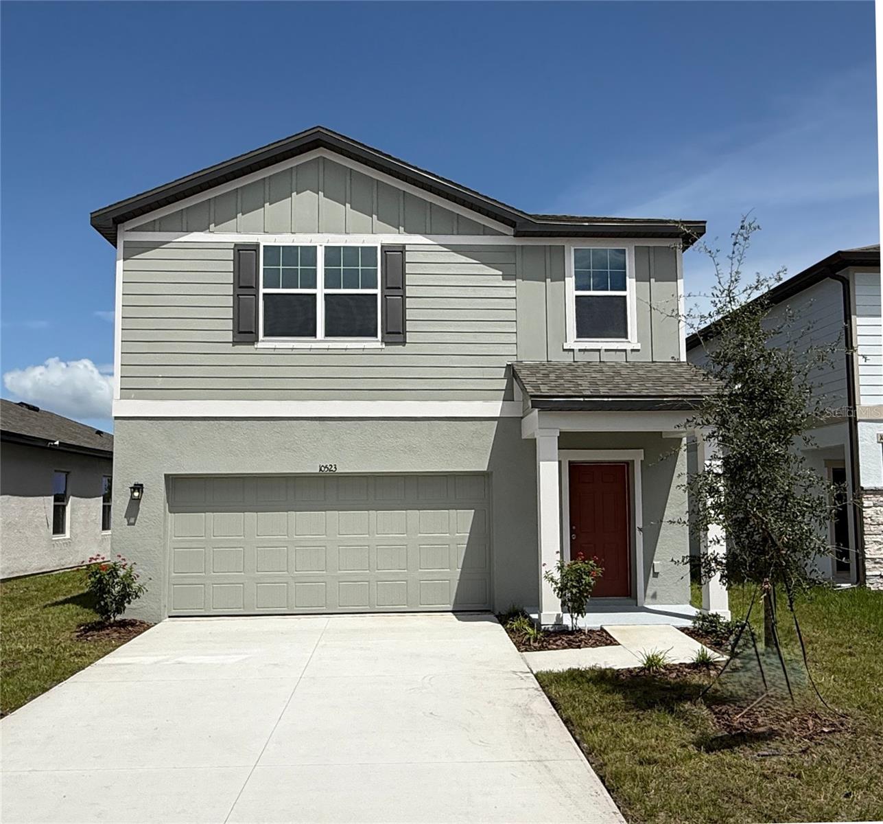 10523 Curving Creek Loop