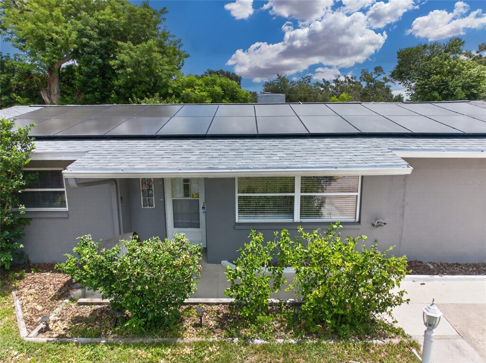 1923 Albany Dr