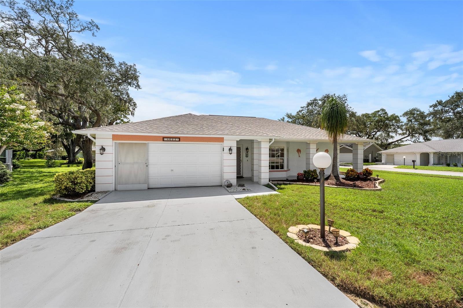 8643 Gold Pine Dr