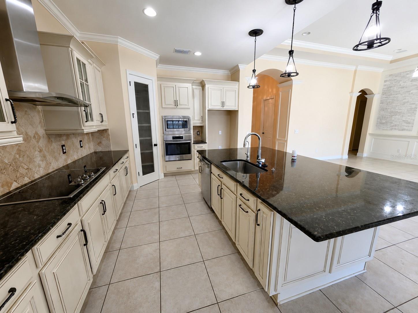 10911 Charmwood Dr