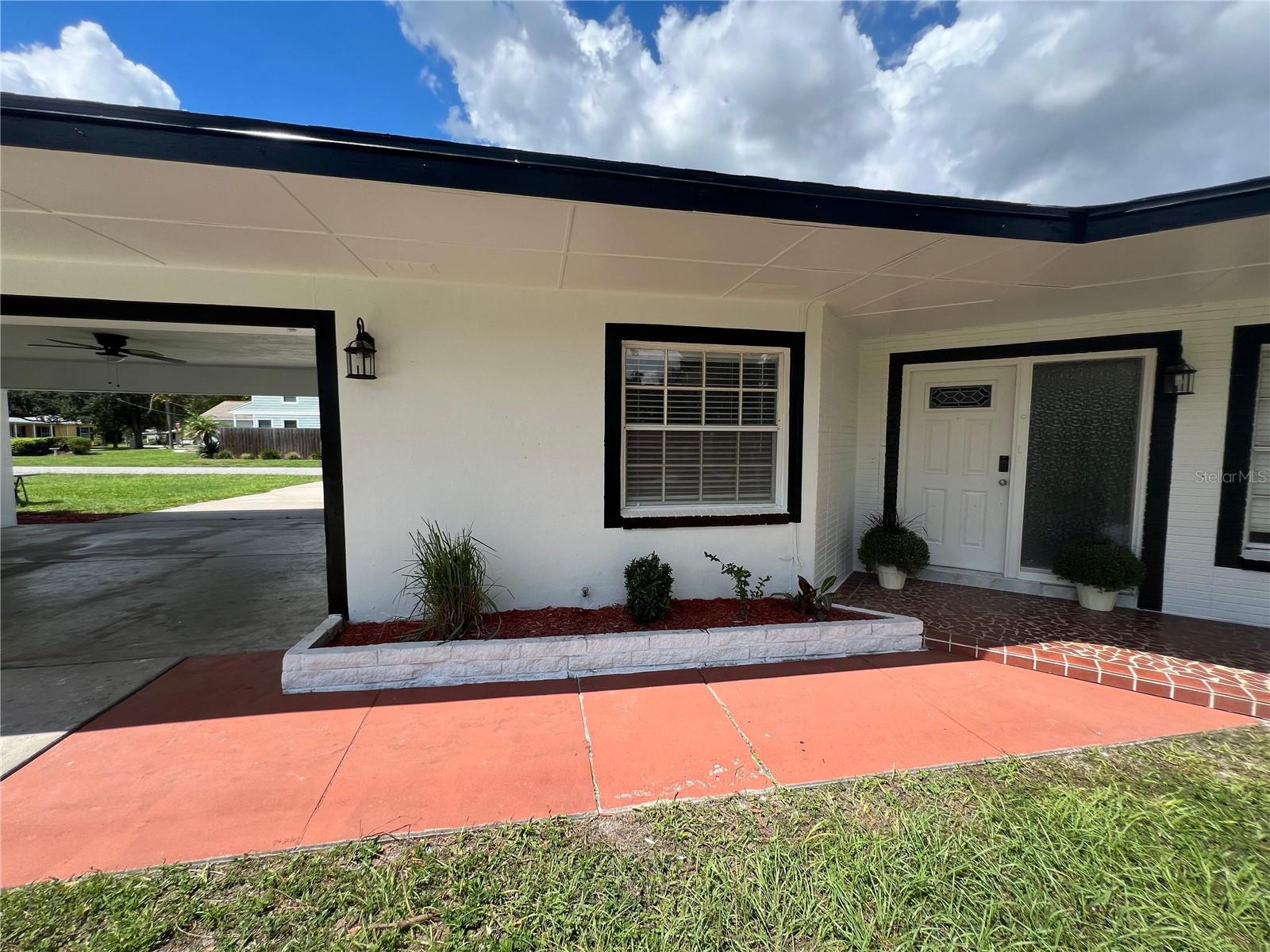 10909 W Elbow Dr