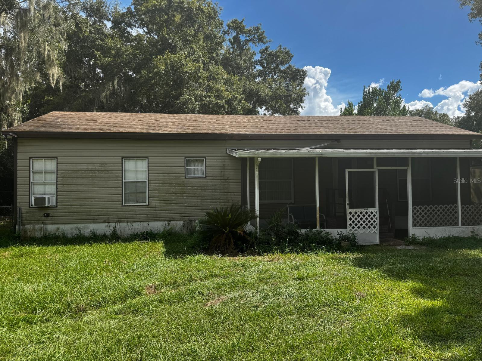 1525 Pineford Rd
