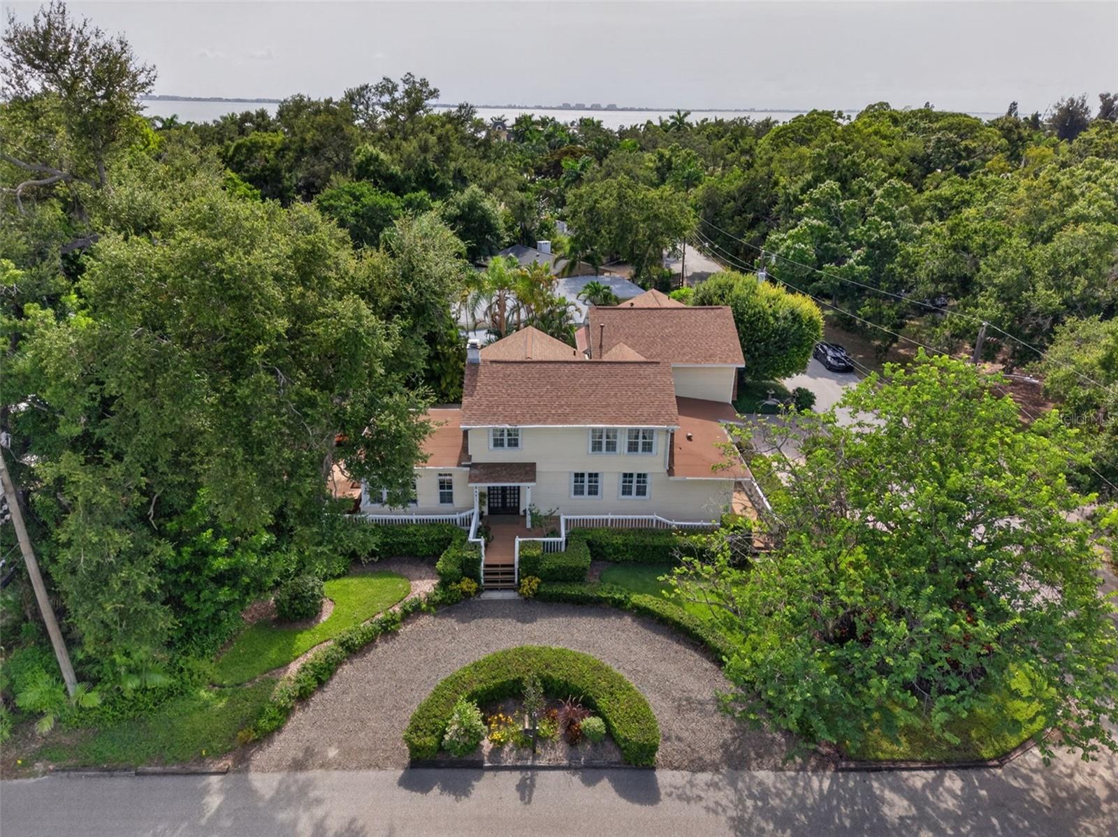 4451 Charles Ln
