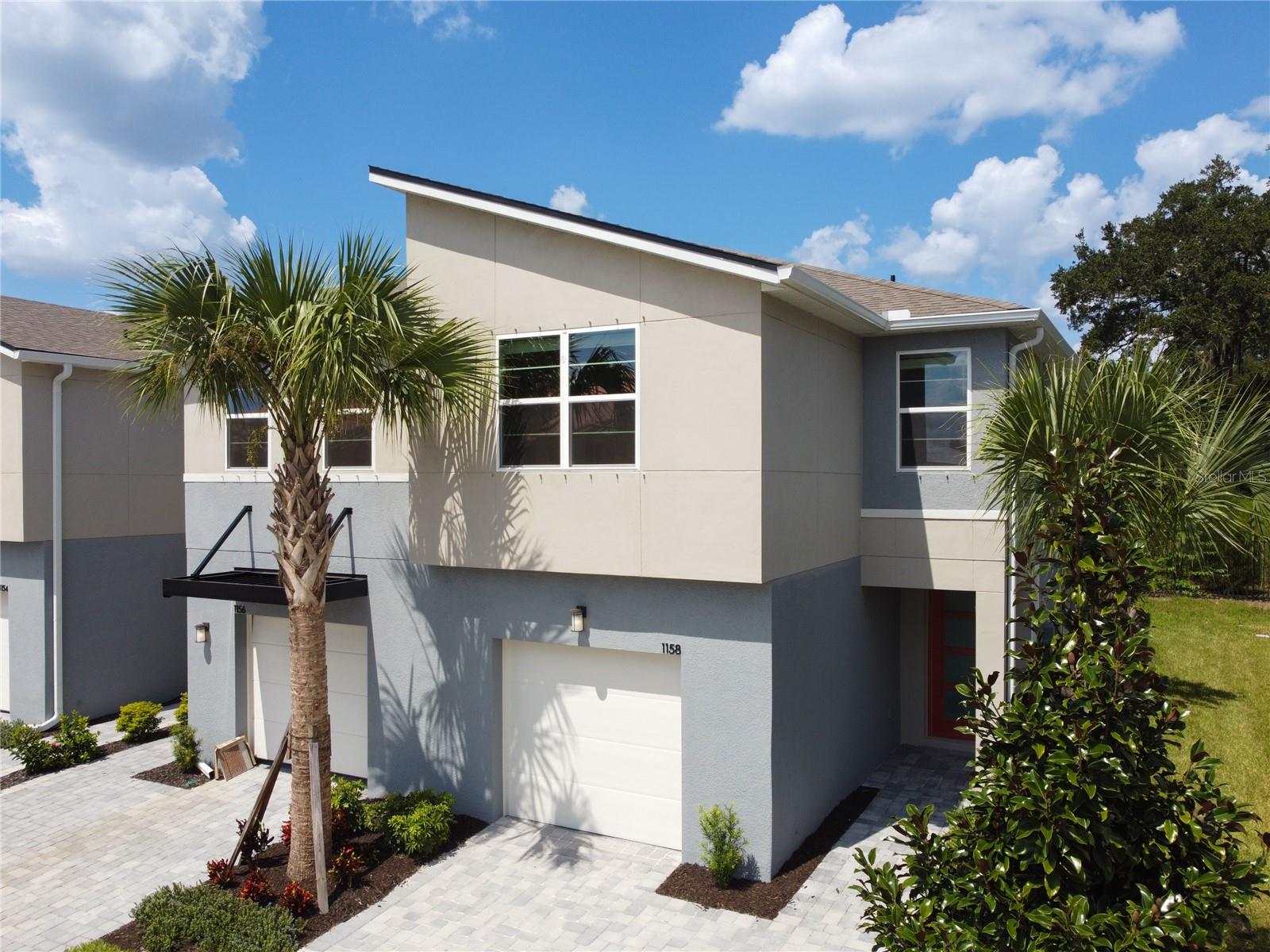 1158 Creek Valley CT