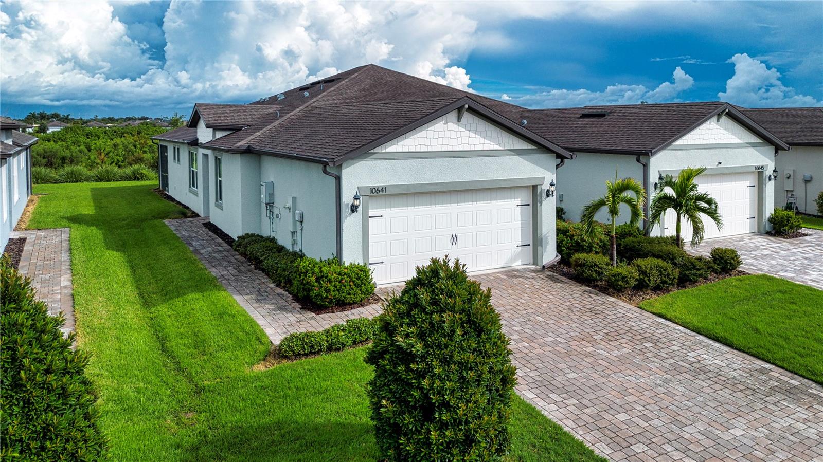 10641 Spring Tide Way