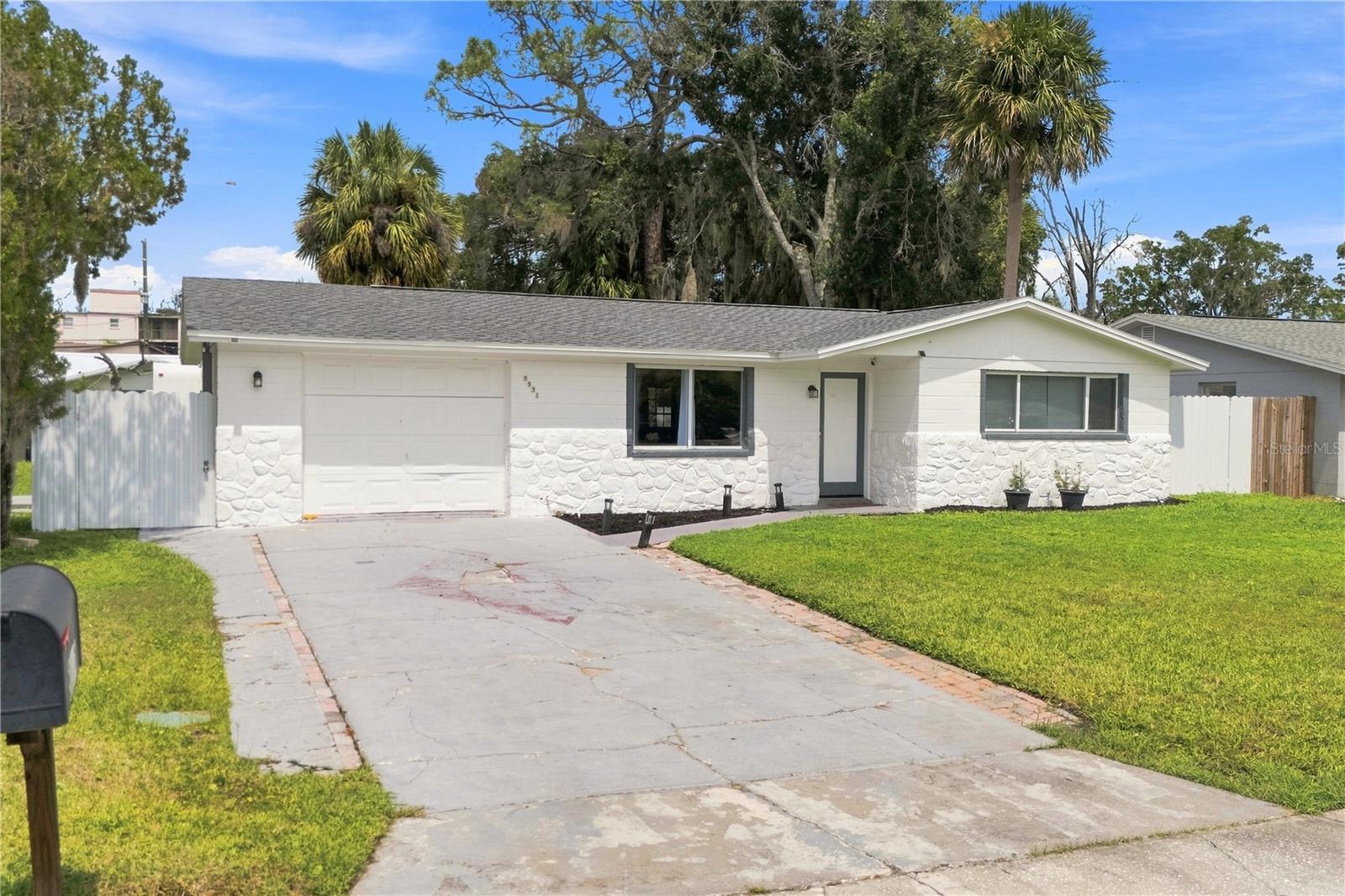 5531 Quist Dr