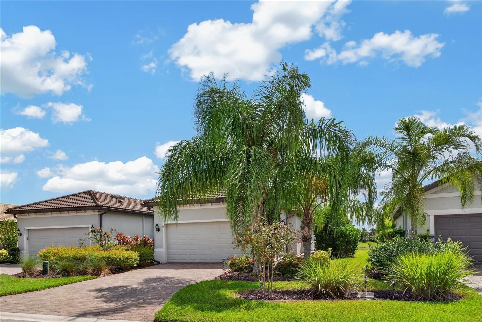 6927 Holbrook CV