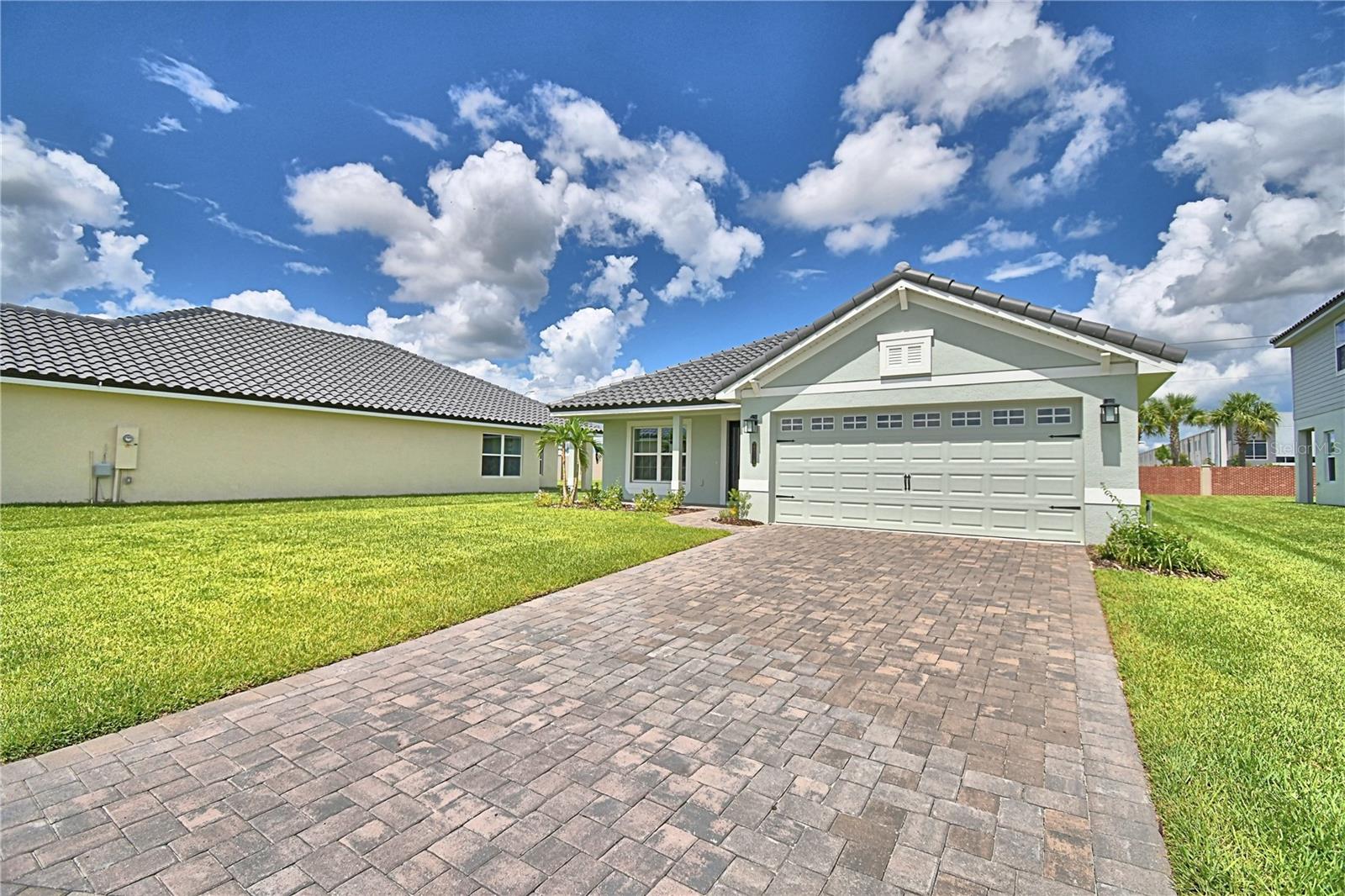 5403 Waterside Dr