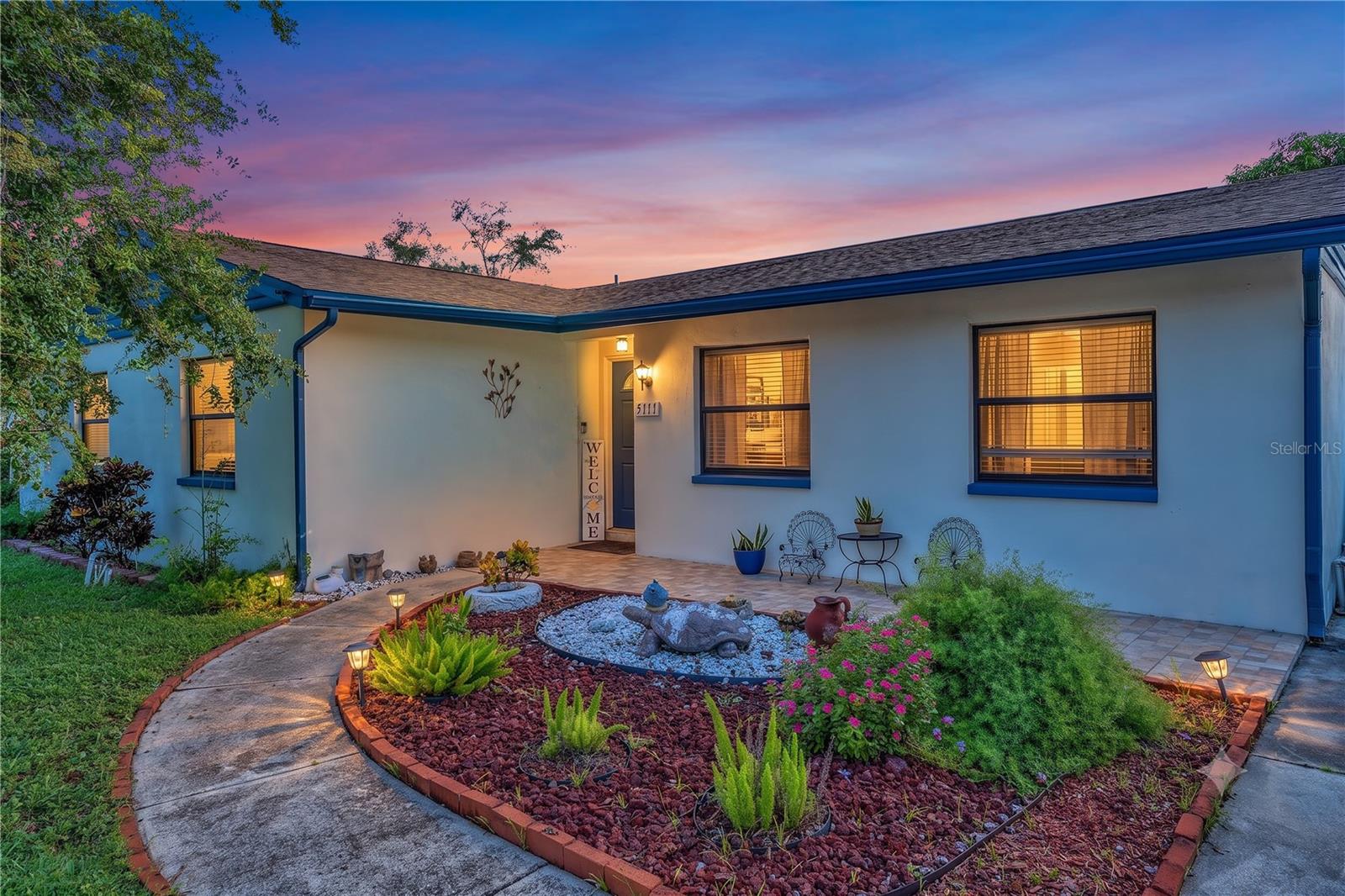 6011 Rosewood Dr