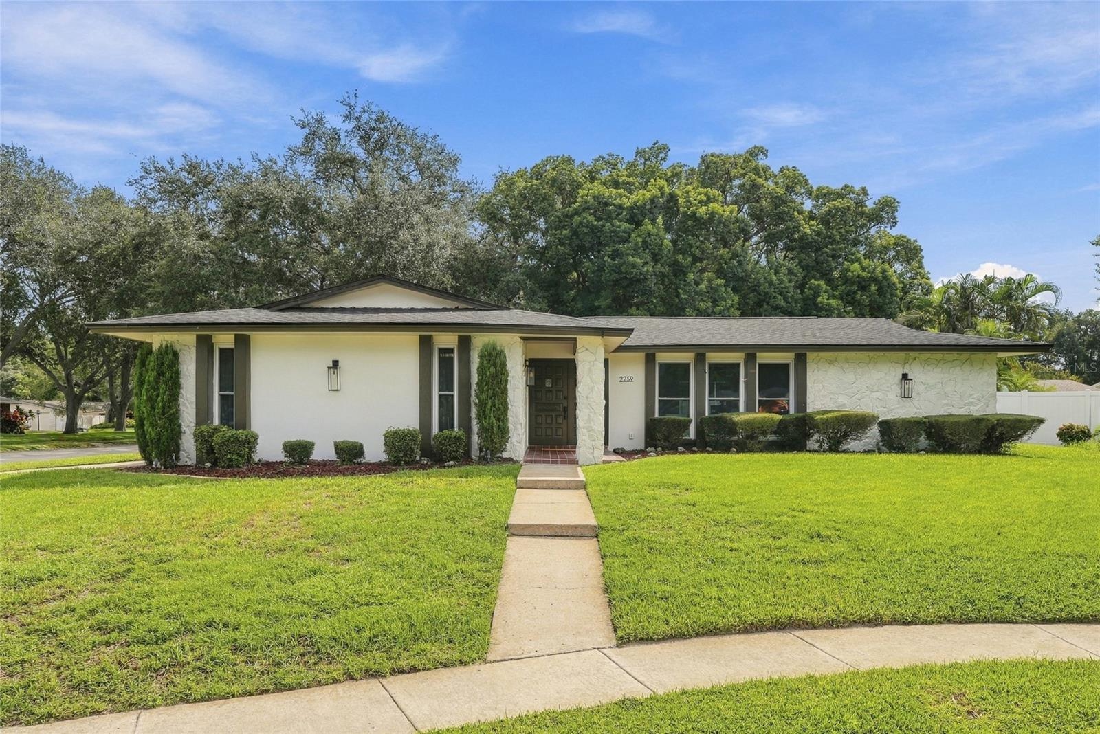 2259 El DE Oro Cir