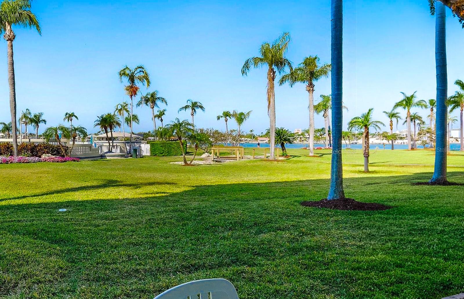 6021 Bahia Del Mar Cir #137